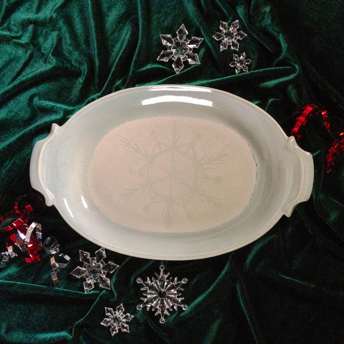 Oval Tray, Ivory Snowflake