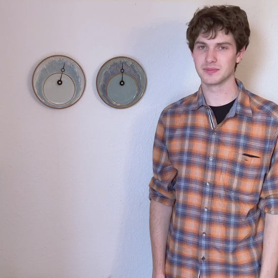Video of a Georgetown Pottery employee explaining how to set a Tide Clock